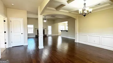 143 Hamilton Lake Dr, Lagrange, GA 30241 photo 2