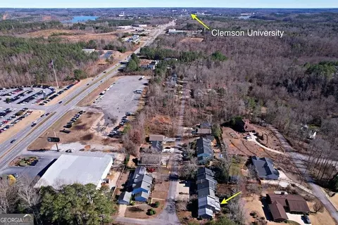 14002 E Camelia Ln, Seneca, SC 29678 photo 37
