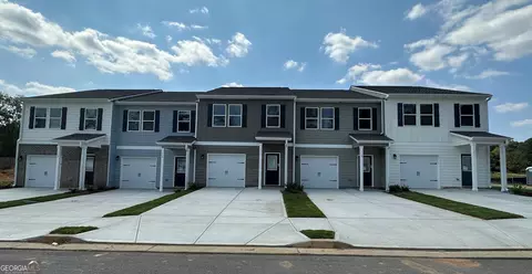 303 Rolling Green Rd #114, Adairsville, GA 30103