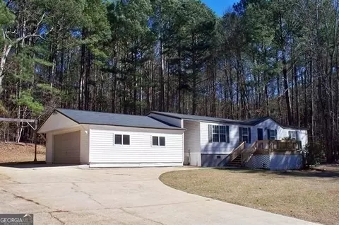 205 River Lake Dr, Eatonton, GA 31024