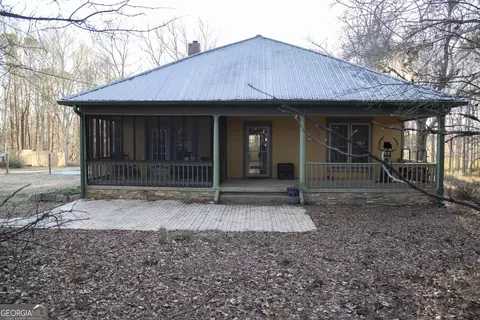 435 Lowell Rd, Carrollton, GA 30116