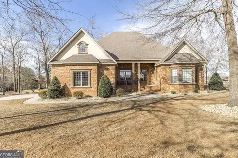 2056 Hiwassee Dr, Bonaire, GA 31005