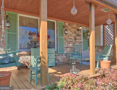 6965 Stephens Dr, Rex, GA 30273 photo 3
