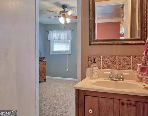 6965 Stephens Dr, Rex, GA 30273 photo 9