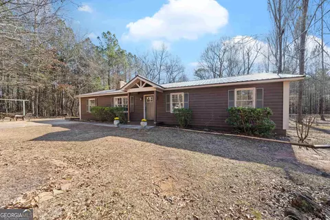 252 Brookwood Dr, Gray, GA 31032