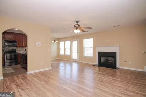 403 Timberwind Dr, Byron, GA 31008 photo 6