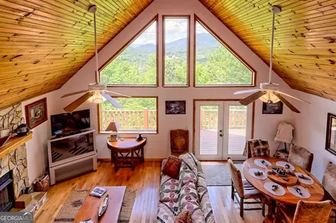 470 Raccoon Rdg, Murphy, NC 28906