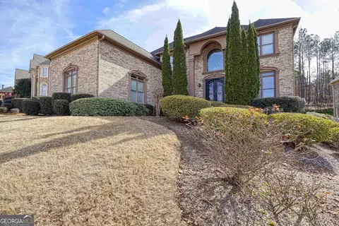 4660 Mossey Dr, Lithonia, GA 30038
