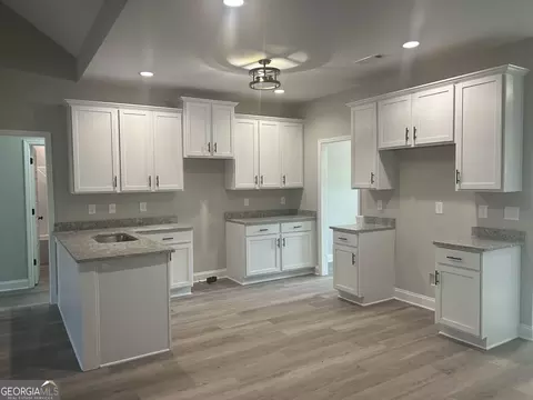 257 Dugger Dr, Rome, GA 30165 photo 4