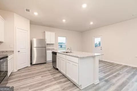 244 Limestone Cir, Conyers, GA 30013 photo 9