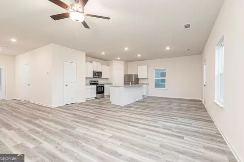 244 Limestone Cir, Conyers, GA 30013 photo 6