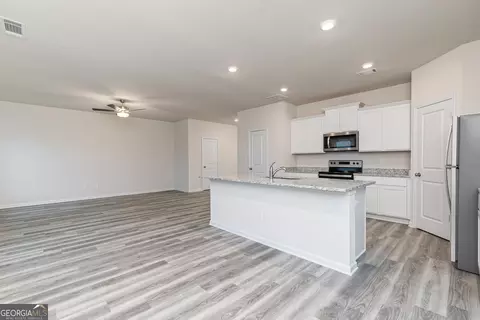 244 Limestone Cir, Conyers, GA 30013 photo 11