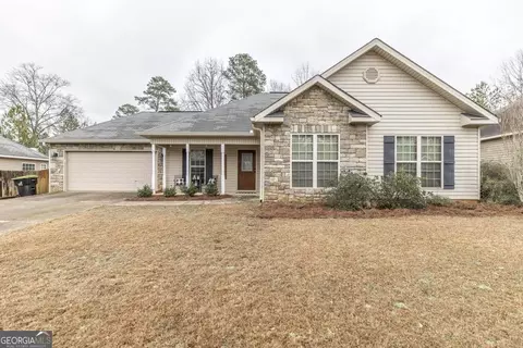 124 Ledford Way, Bonaire, GA 31005