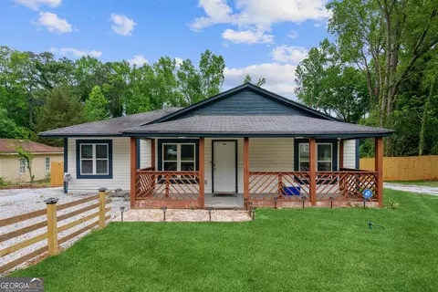 326 Walker Dr, Monroe, GA 30655