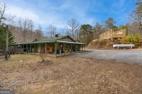 Exterior - 784 Johnson Mountain Rd, Rydal, GA 30171 photo 4 of 7