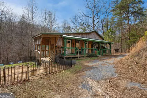 Exterior - 784 Johnson Mountain Rd, Rydal, GA 30171 photo 2 of 7