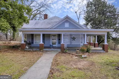 4160 Pea Ridge Rd, Cornelia, GA 30531