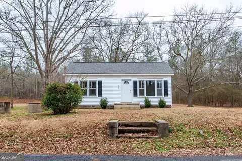 247 Ball St, Moreland, GA 30259
