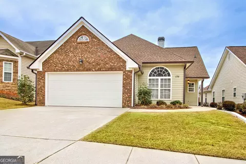 176 Hunterian Pl, Newnan, GA 30265