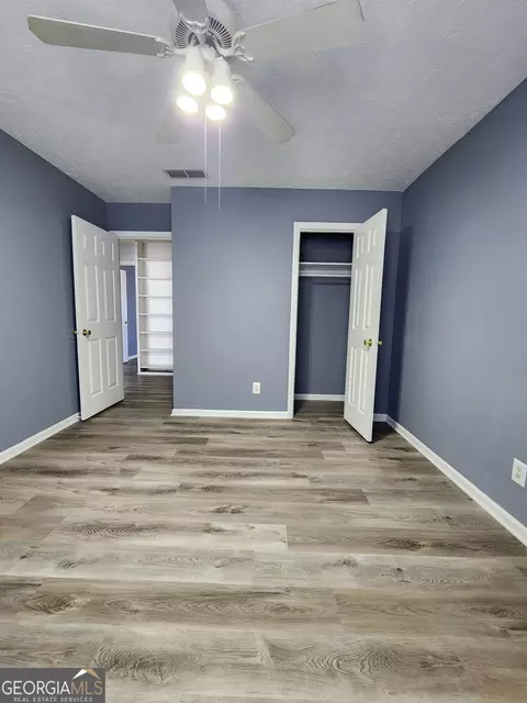5927 Farmbrook Ln, Rex, GA 30273 photo 12