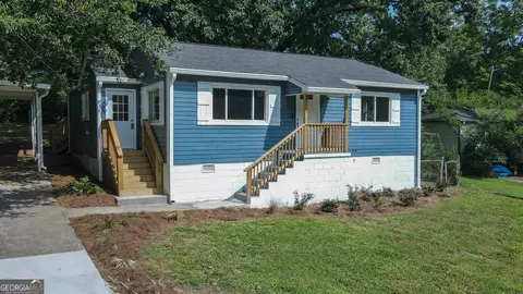 2618 Knoll Rd, Smyrna, GA 30080