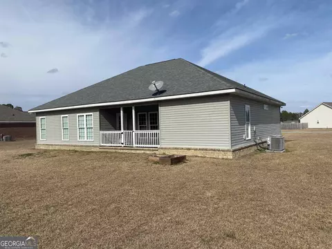 209 Fallen Leaf Dr, Brooklet, GA 30415 photo 5
