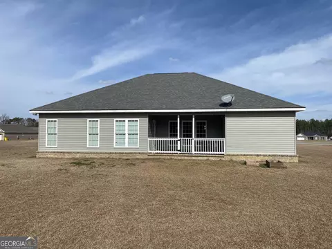 209 Fallen Leaf Dr, Brooklet, GA 30415 photo 4