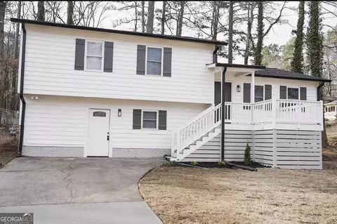 1817 SW Merry Oak Rd, Marietta, GA 30008