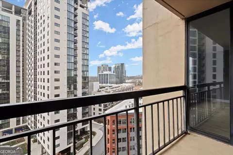 3481 Lakeside Dr NE #1604, Atlanta, GA 30326
