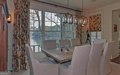 Dining - 1143 E Wildcat Rd, Clarkesville, GA 30523 photo 1 of 2