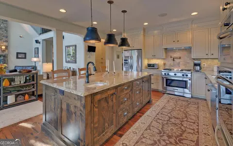 Kitchen - 1143 E Wildcat Rd, Clarkesville, GA 30523 photo 3 of 6