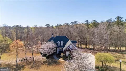105 River Park Cir, Forsyth, GA 31029
