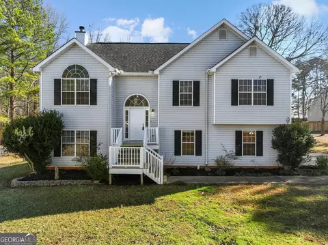 105 Dawn Ct, Jackson, GA 30233