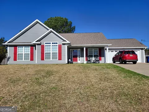 99 Lee Rd 2152, Valley, AL 36854