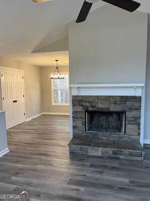 214 Edgemont Dr, Lagrange, GA 30240 photo 5