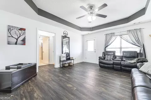 405 Covington Cv, Byron, GA 31008 photo 6