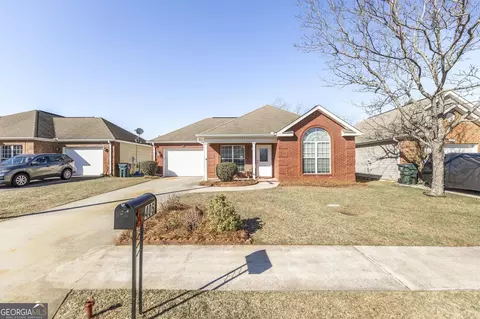 405 Covington Cv, Byron, GA 31008 photo 2