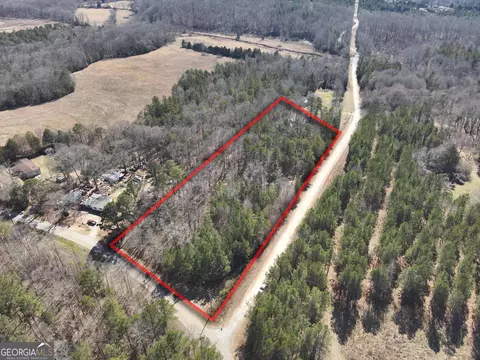 2100 Amberly Rd, Elberton, GA 30635
