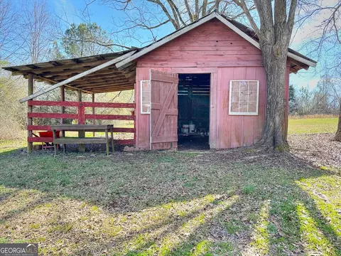 Exterior - 14 Hood Rd, Lagrange, GA 30241 photo 10 of 13
