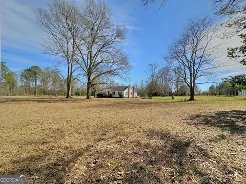 Exterior - 14 Hood Rd, Lagrange, GA 30241 photo 5 of 13