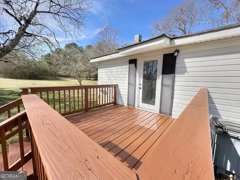 Exterior - 14 Hood Rd, Lagrange, GA 30241 photo 9 of 13