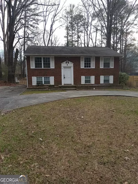 751 Robert E Lee Pkwy, Jonesboro, GA 30238