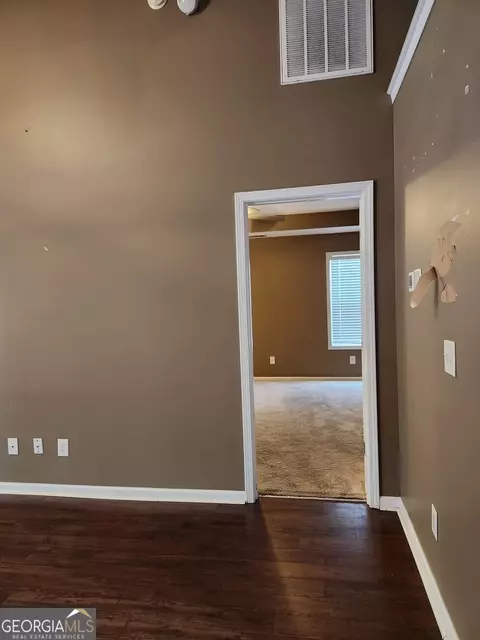 111 Perimeter Dr, Lagrange, GA 30241 photo 6