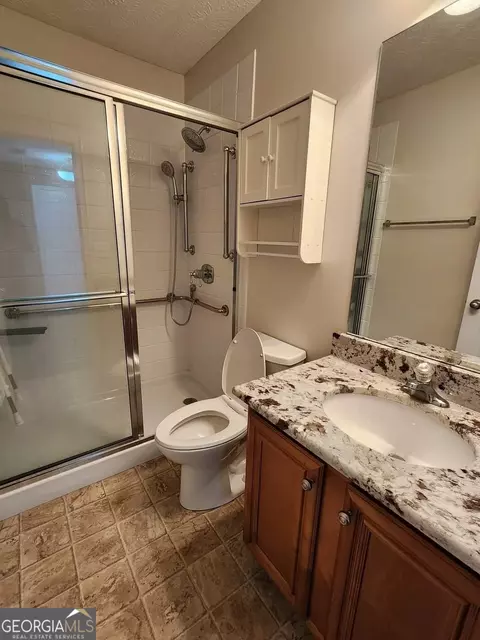 111 Perimeter Dr, Lagrange, GA 30241 photo 17