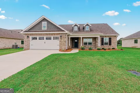 233 Otters Ridge Dr, Kathleen, GA 31047