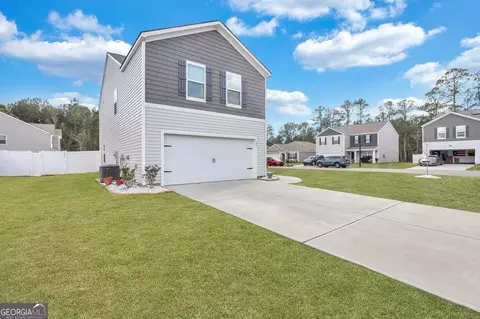 Exterior - 109 Nevis Rd, Guyton, GA 31312 photo 2 of 10