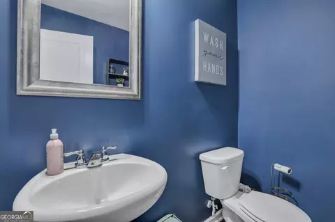 Bath - 109 Nevis Rd, Guyton, GA 31312 photo 1 of 5