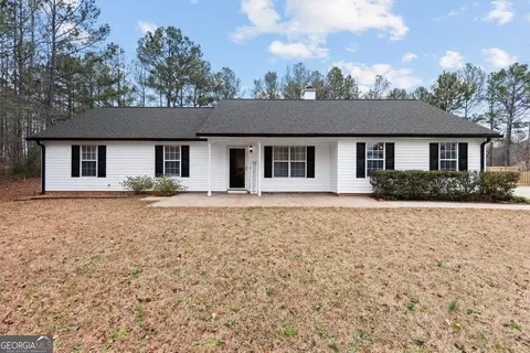 406 Wolf Creek Ct, Locust Grove, GA 30248