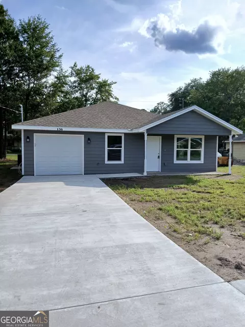 136 Lamar St, Folkston, GA 31537