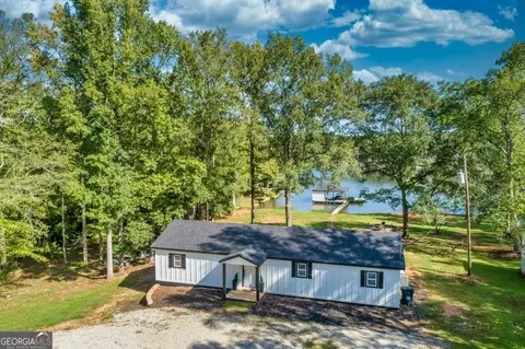 140 Crooked Creek Bay Rd, Eatonton, GA 31024